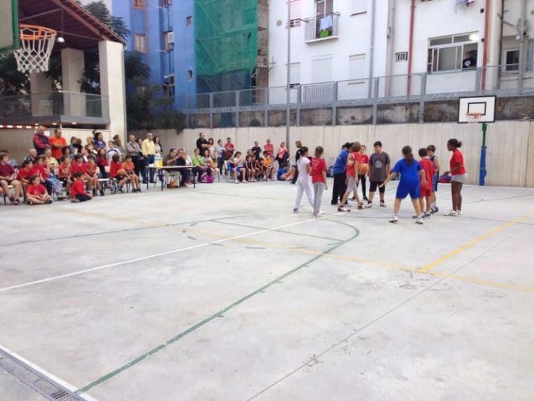 La ilusión por el baloncesto crece en las Escuelas Deportivas